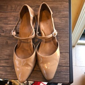 Dress shoes aerosoles size 7 in great condition , only worn 2 times